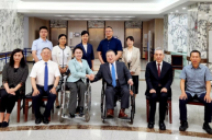 Zhang Haidi meets with Fujita Health University President Eiichi Saitoh