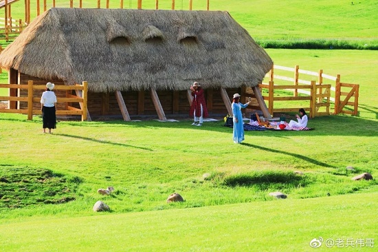 1528783408861038665.jpg 640.webp (6).jpg