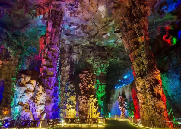 Cool off at the Karst cave in E China town