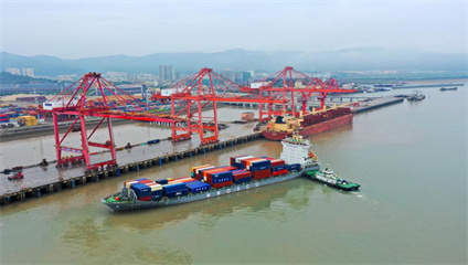 China's foreign trade sustains sound growth