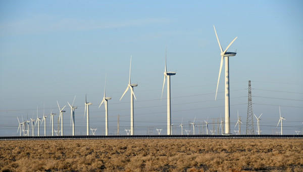 From backwater to clean energy base, China's Gansu accelerates green development