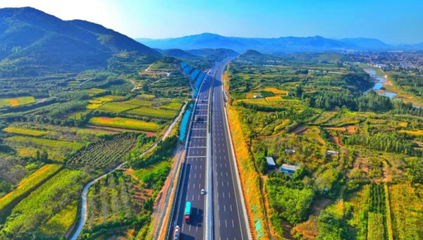 Shandong province builds intelligent expressways to improve mobility experience