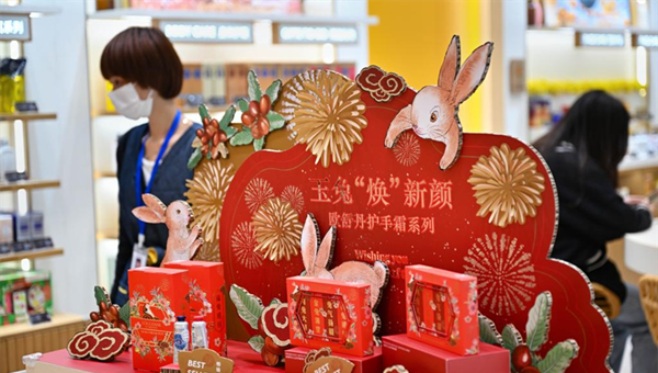 Global brands highlight image of rabbit to embrace Chinese market