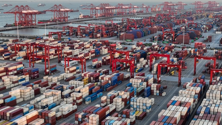 China's foreign trade returns to growth