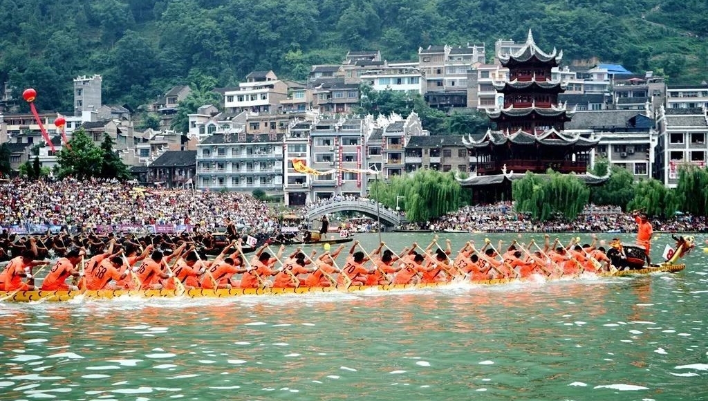 Dragon boat race enjoys increasing popularity across China, world