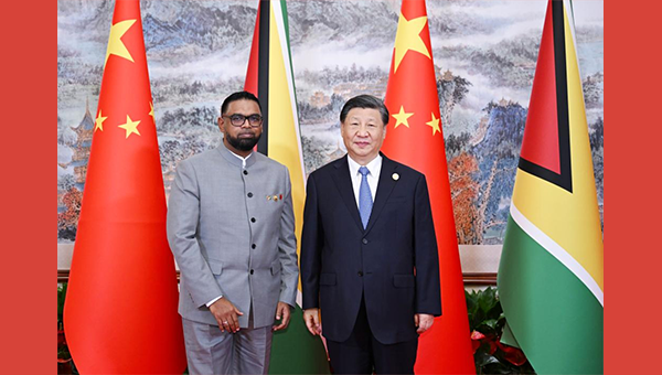 Xi meets Guyanese president