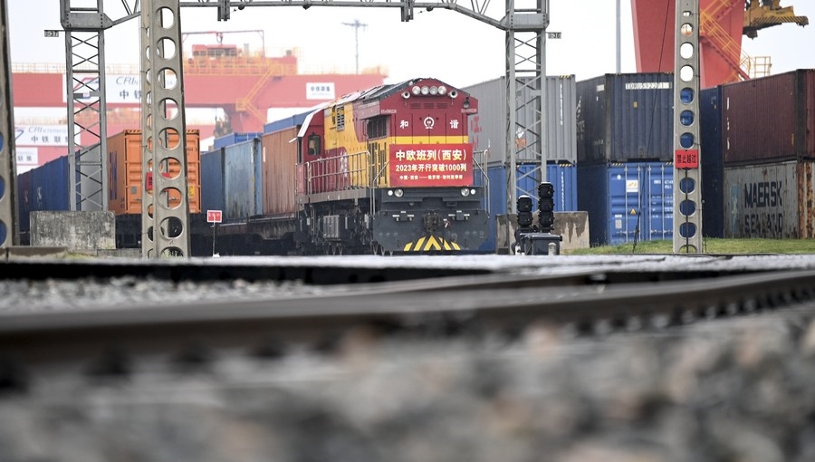 10 years on, China-Europe freight trains deliver booming e-commerce trade