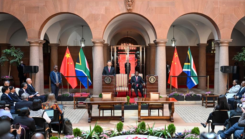 Xi says China-S. Africa ties surpass bilateral scope