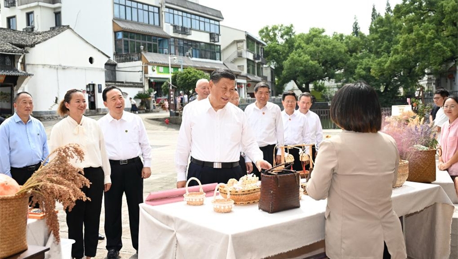 Xi inspects Jinhua in east China's Zhejiang Province