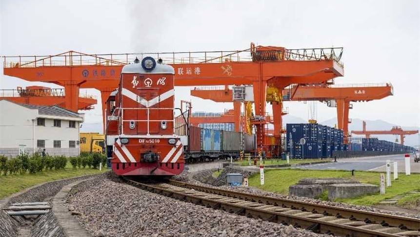 China-Europe freight trains write new chapters of Silk Road cooperation