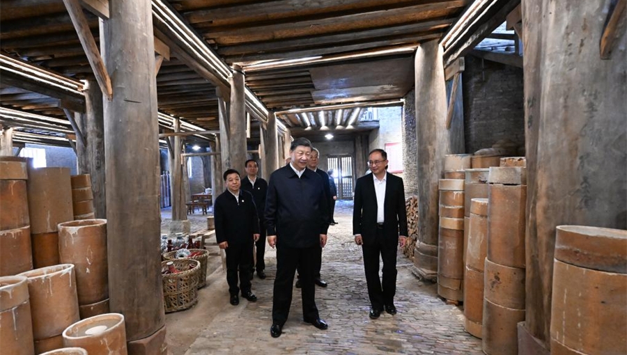 Xi inspects Jingdezhen, Shangrao in east China's Jiangxi Province