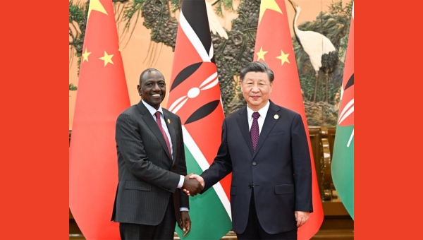 Xi meets Kenyan president