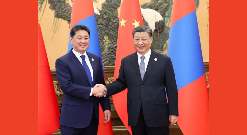 Xi meets Mongolian president
