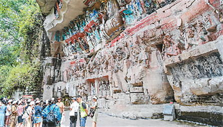 China makes remarkable progress in conserving cave temples