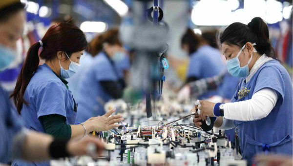 Multinationals step up investment in China