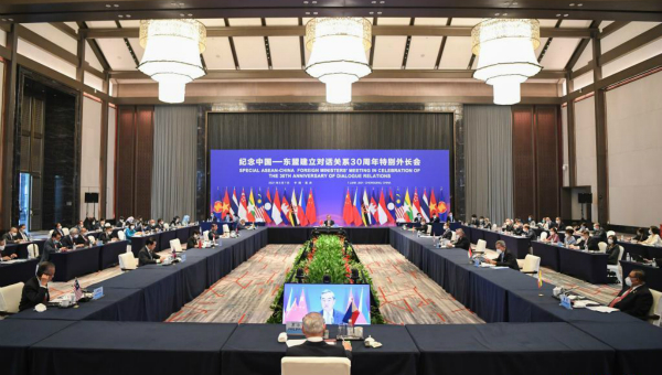 China, ASEAN to jointly take strategic partnership to a higher level
