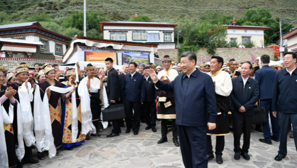 Xi inspects Tibet, stressing lasting stability, high-quality development