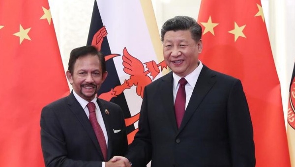 Xi exchanges congratulations with Brunei's sultan on 30th anniversary of diplomatic ties