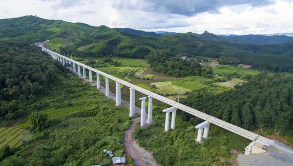 China-Laos railway to boost economic development in Laos: official
