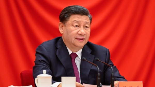 Xi stresses listening to people's voices through internet, other channels