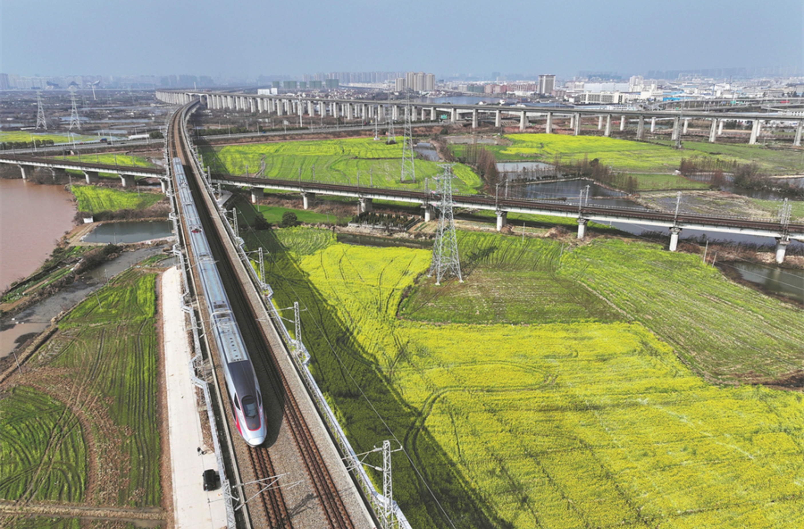 China to accelerate development of railway tech