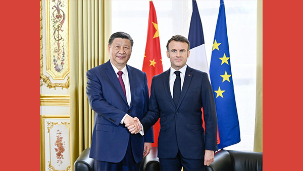 China, France should uphold independence, jointly fend off 