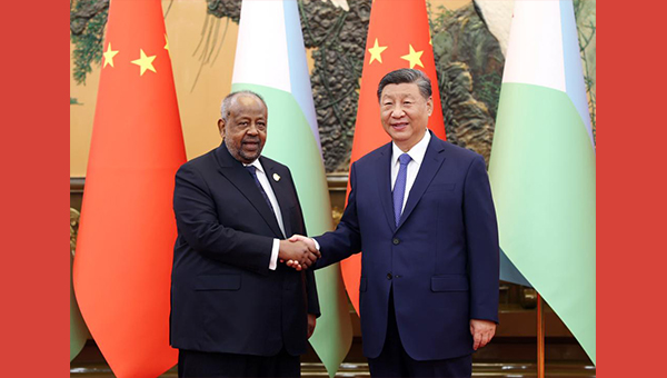 Chinese, Djiboutian presidents meet in Beijing, elevate bilateral ties