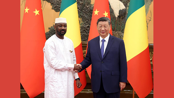 Chinese, Malian presidents meet in Beijing, elevate bilateral ties