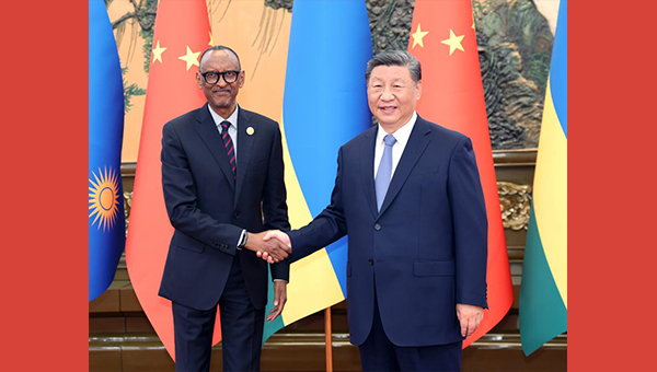 Xi meets Rwandan president