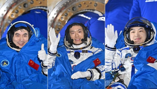 Chinese astronauts return to Earth safely, experiencing busy, joyful space life