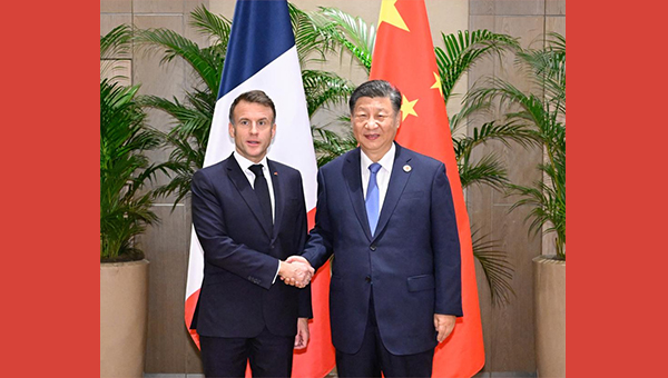 Xi says China, France shoulder common responsibilities amid new changes in int'l situation