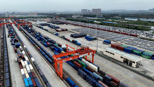 China-Europe freight trains propel high-level opening up quest of inland regions