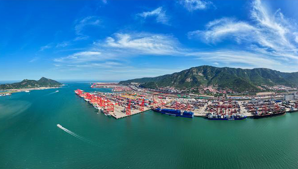 Smart microgrid built to pioneer China's zero-carbon port plan