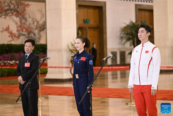 Delegates to 20th CPC National Congress attend interview in Beijing