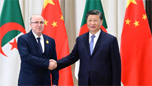Xi meets Algerian prime minister