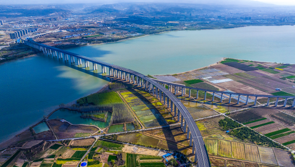 Xi chairs CPC leadership meeting to review reports, opinions