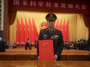 Alumni wins honor for Shanxi University