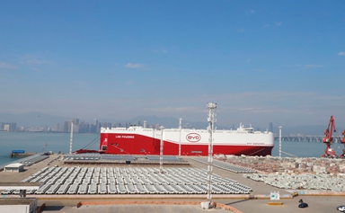BYD's largest flagship ro-ro ship makes maiden call at Xiamen