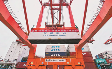 First batch of 'Silk Road Maritime' smart containers put into operation in Xiamen