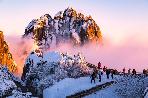 Lianhua Peak