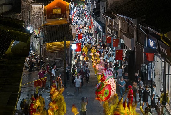 Huizhou, Xidi honored as ancient towns in Yangtze River Delta