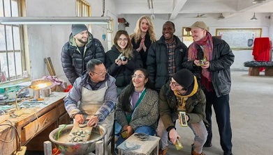 Intl students immerse in rich heritage of Shexian, Huangshan