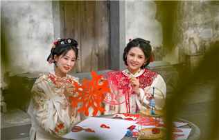 Unfold Chinese New Year tradition in Yixian's ancient villages