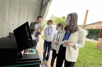 Beijing E-Town enterprises captivate visitors at Beijing Science and Technology Week