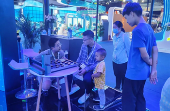 Chess Robot is special guest in Beijing E-Town exhibition zone