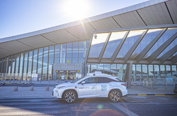 Taking autonomous driving vehicles from Beijing E-Town to Daxing Airport