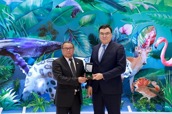 BISU professor awarded the 'Defender of Nature' Badge