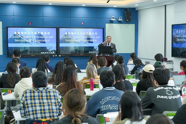 Former UN official gives lecture at BISU