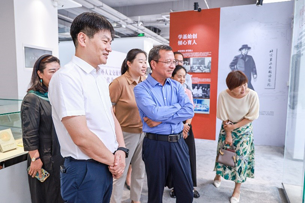 Delegation of China Cultural Media Group visits BISU