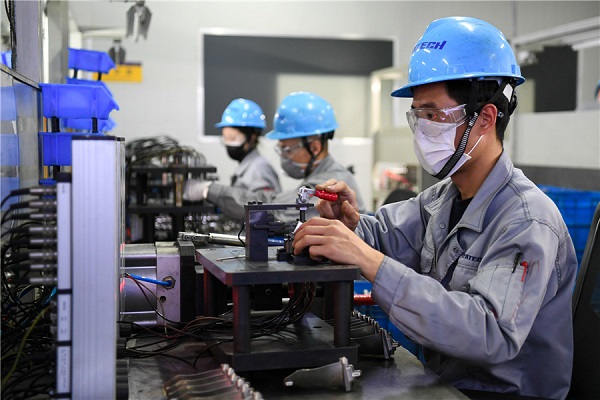 High-tech companies resume production in Wuxi6.jpeg